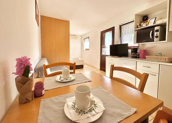 Appartamento Matosic Omišalj